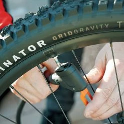 SKS Germany Pompe à Pied Airkompressor 10.0 -Vélos Soldes 4002556971021 SKS Airkompressor 10 0 Standpumpe 5