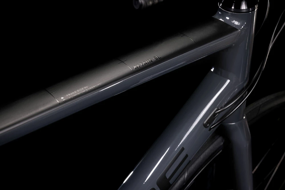 Cube Attain SL Grey´n´black 2 Cube Attain SL Grey´n´black – Image 2