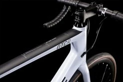 Cube Attain GTC Race Frostwhite´n´carbon -Vélos Soldes 577200 D1
