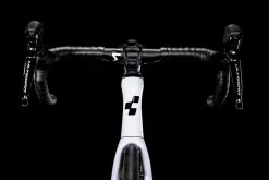 Cube Agree C:62 Flashwhite´n´carbon -Vélos Soldes 578050 D4