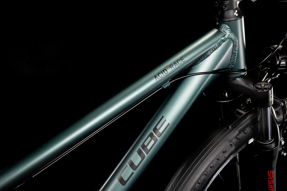 Cube Acid 240 Allroad Leaf´n´orange 3 Cube Acid 240 Allroad Leaf´n´orange – Image 3