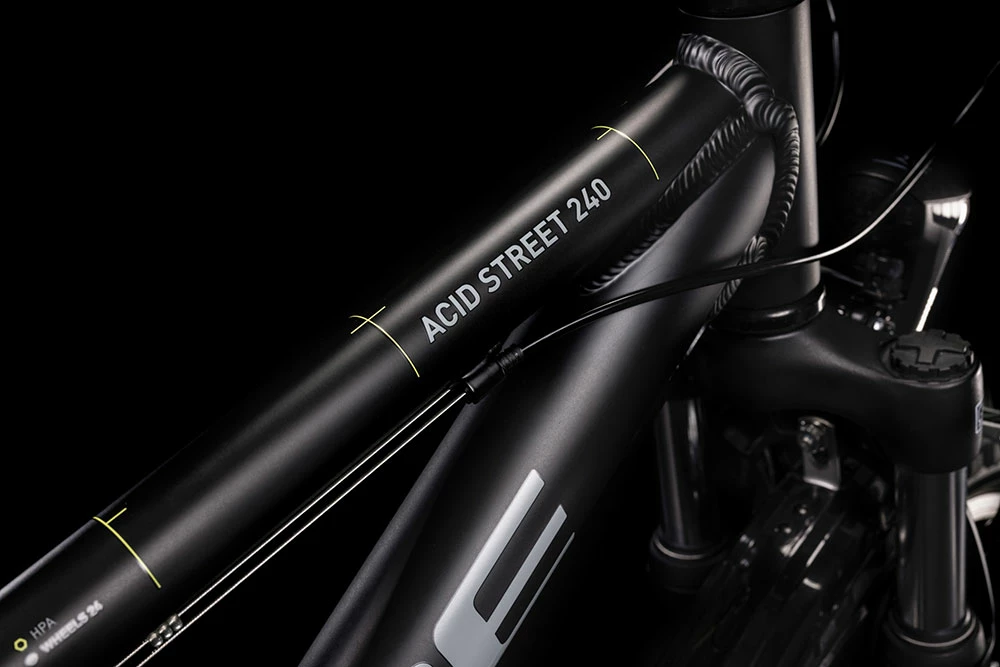 Cube Acid 240 Street Black´n´yellow 2 Cube Acid 240 Street Black´n´yellow – Image 2