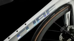 Cube Agree C:62 SLT Silver´n´black -Vélos Soldes Agree C62 SLT silver n black 678400 2