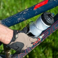 Blackburn Porte-bidon Carbon Side Entry Cage Right -Vélos Soldes Blackburn Carbon Side Entry Cage Flaschenhalter Right 359002 c