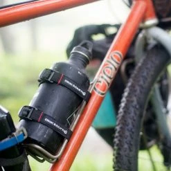 Blackburn OUTPOST Cargo Cage Porte-bouteilles / Porte-bagages -Vélos Soldes Blackburn OUTPOST Cargo Cage Flaschenhalter d