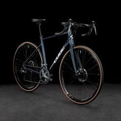 Cube Attain Deepblue´n´white -Vélos Soldes CUBE Attain deepblue n white 676100 2