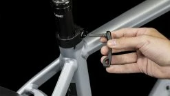 Cube Nuride Hybrid EXC 750 Allroad Polarsilver´n´black 10 Cube Nuride Hybrid EXC 750 Allroad Polarsilver´n´black -Vélos Soldes CUBE Nuride Hybrid EXC 750 Allroad polarsilver n black 632803 4