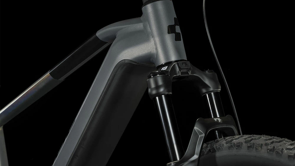 Cube Reaction Hybrid SLT 750 Prizmsilver´n´grey 4 Cube Reaction Hybrid SLT 750 Prizmsilver´n´grey – Image 4