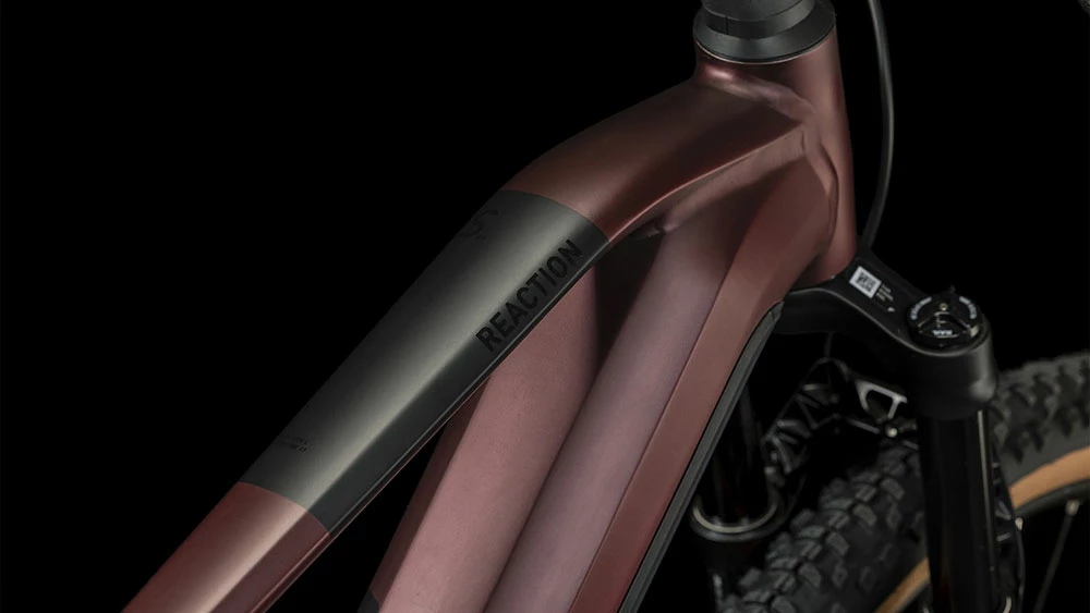 Cube Reaction Hybrid SLX 750 Rubyred´n´black 2 Cube Reaction Hybrid SLX 750 Rubyred´n´black – Image 2