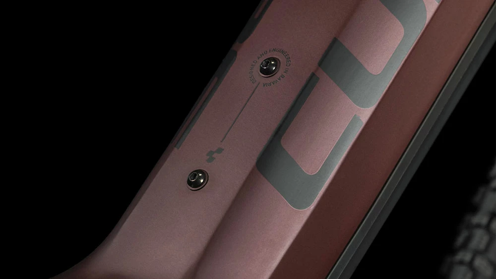 Cube Reaction Hybrid SLX 750 Rubyred´n´black 6 Cube Reaction Hybrid SLX 750 Rubyred´n´black – Image 6