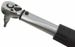 Radon Clé Dynamométrique Comp 1/4" 2-24 Nm + Sélection D'embouts 25 Pièces -Vélos Soldes DSC 6342FGuFs92Xm7rLJ