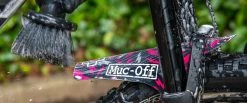 Muc-Off Ride Guard Avant -Vélos Soldes HERO Front Ride Guard BOLT d83e49c5 d440 4cd6 95fe 2ce58ded8230 1900x crop center