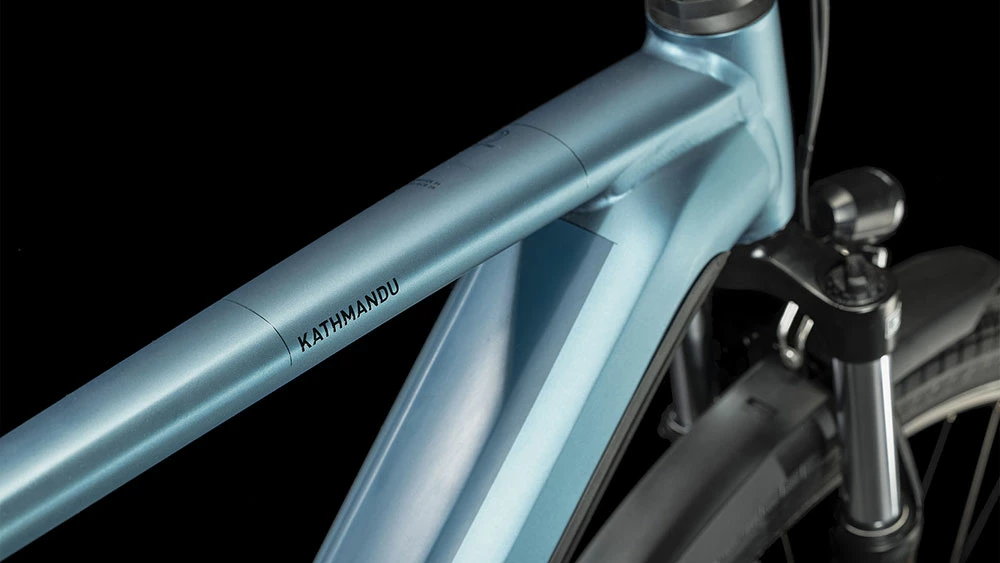 Cube Kathmandu Hybrid ONE 750 Blue´n´black 3 Cube Kathmandu Hybrid ONE 750 Blue´n´black – Image 3