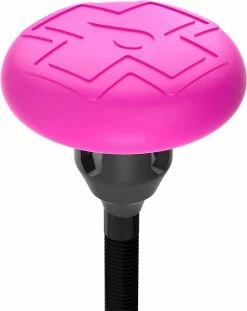 Muc-Off Stealth Tubeless Support D'étiquette Et Valve 44mm Kit -Vélos Soldes Muc Off Stealth Tubeless Tag Halter 44mm Ventil Kit 3