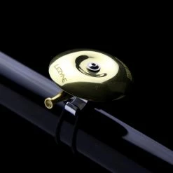 Lezyne Classic Shallow Brass Sonnette En Laiton -Vélos Soldes Product bells clascshlwbrassbell y12 zoom4 1800x1800