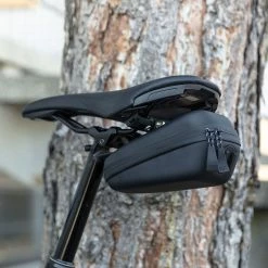 SP CONNECT Saddle Case Set - Sacoche De Selle 8 SP CONNECT Saddle Case Set - Sacoche De Selle -Vélos Soldes Saddle Case Set Cateye Omni 3G StVZO Rucklicht 05