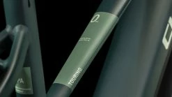 Cube Touring Hybrid ONE 500 Lady Darkgreen'n'green 7 Cube Touring Hybrid ONE 500 Lady Darkgreen'n'green -Vélos Soldes Touring Hybrid ONE 500 Lady darkgreen n green 631061 1