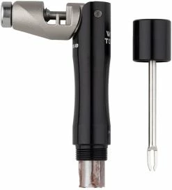 Wolf Tooth Components Outil Multifonctionnel EnCase System Chain + Tire Plug -Vélos Soldes Wolf Tooth EnCase System Kettennieter und Tubelesswerkzeug 810006801798 2
