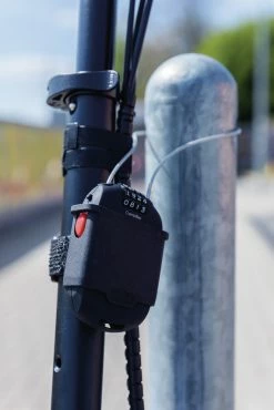 Abus Combiflex 2503/120 + Câble Antivol UCH 2503 11 Abus Combiflex 2503/120 + Câble Antivol UCH 2503 -Vélos Soldes abus 66310 Combiflex 2503120 UCH 2503 Kabelschloss 6