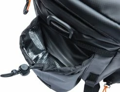 BASIL Miles XL Pro 9-36L Gepäckträgertasche -Vélos Soldes basil miles tarpaulin gepaecktraegertasche xl pro 2