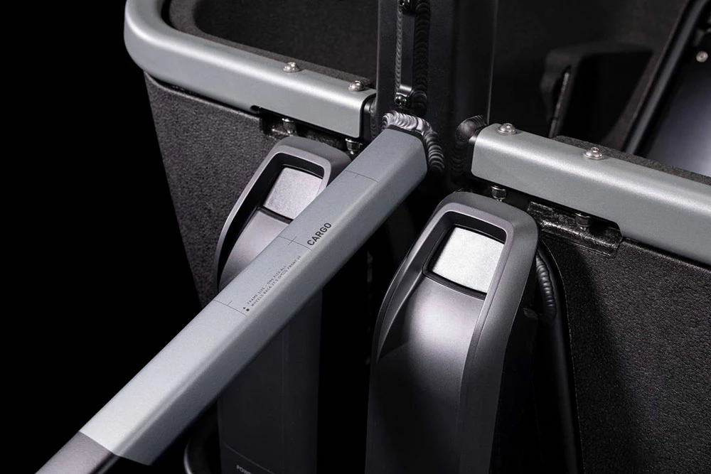 Cube Cargo Sport Dual Hybrid 1000 Flashgrey´n´black 4 Cube Cargo Sport Dual Hybrid 1000 Flashgrey´n´black – Image 4