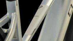 Cube Touring Hybrid Pro 625 Lady Pearlysilver'n'black -Vélos Soldes cube 631112 20118996 Touring Hybrid Pro 625 Lady pearlysilver n black 3