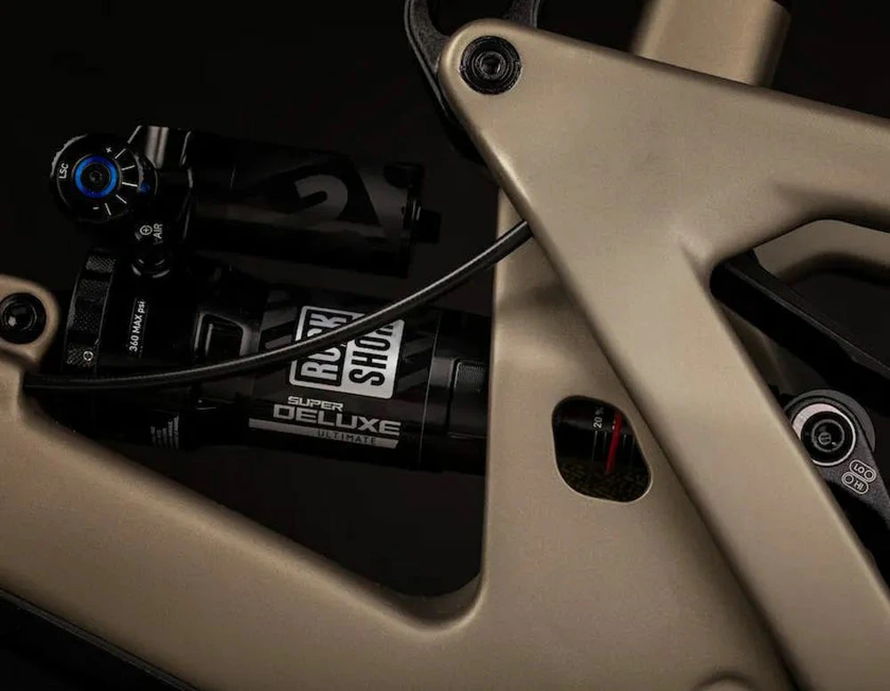 Santa Cruz 5010 5 MX C R 3 Santa Cruz 5010 5 MX C R – Image 3