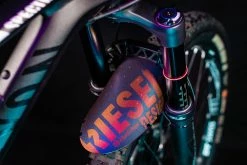 Rie:sel Design Schlamm:PE édition Spéciale Flipflop Mudguard -Vélos Soldes schlamm pe flipflop violet green 17908 fe s059