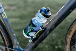 Lezyne Porte-bidon CNC Cage AL -Vélos Soldes Lezyne CNC Cage AL 1 BC CNCRC V1AL30 3